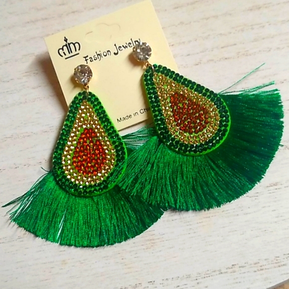 😻 3 For $15 Fun Sparkly Avocado Fringe Tassels - Picture 2 of 3